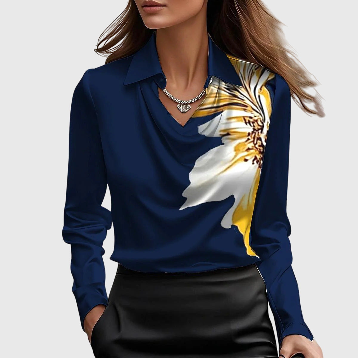 Bodil | Elegant bluse i skinnende sateng
